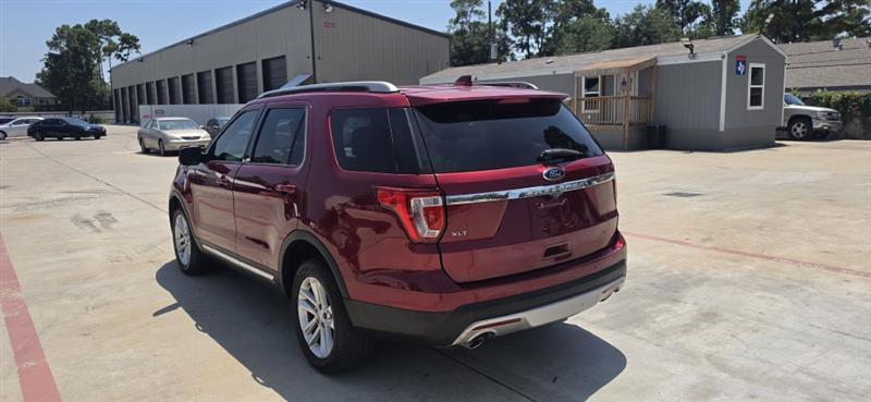 Ford Explorer XLT FWD 2017