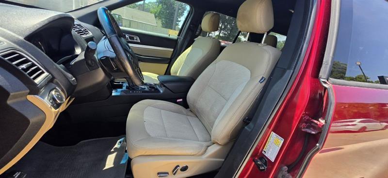 Ford Explorer XLT FWD 2017