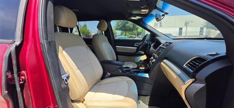 Ford Explorer XLT FWD 2017