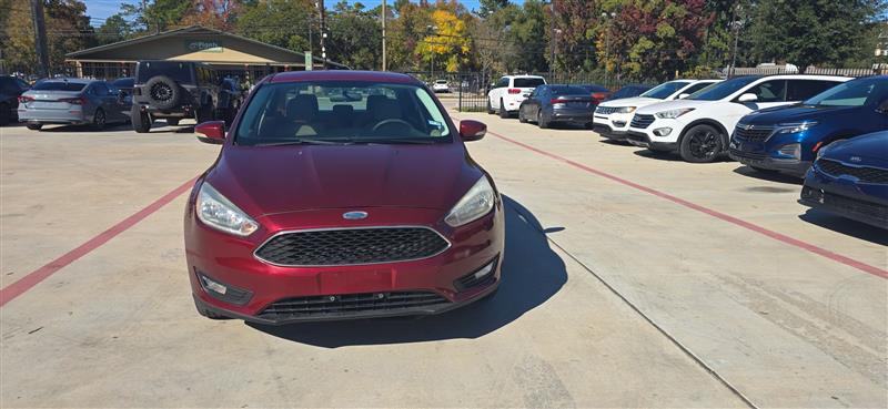 Ford Focus SE Sedan 2016