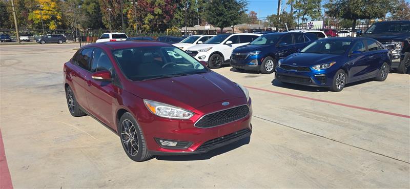Ford Focus SE Sedan 2016