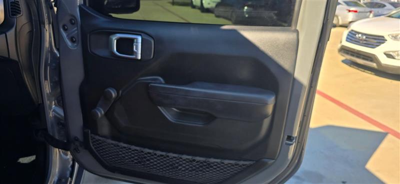 Jeep Wrangler Unlimited Sport 2019