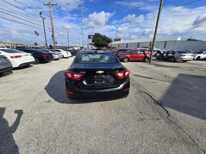 Chevrolet Cruze LT Auto 2019