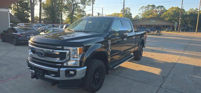 Ford F-250 SD XLT Crew Cab 4WD 2022