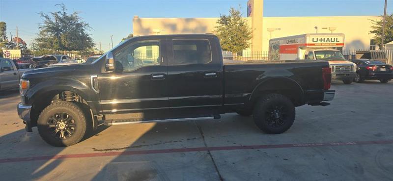 Ford F-250 SD XLT Crew Cab 4WD 2022