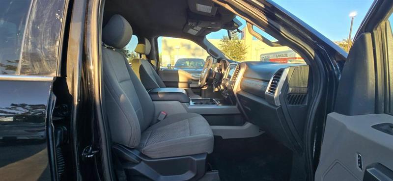 Ford F-250 SD XLT Crew Cab 4WD 2022