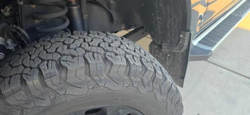 Ford F-250 SD XLT Crew Cab 4WD 2022