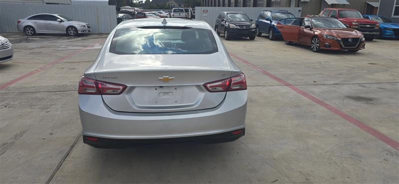 Chevrolet Malibu LT 2021