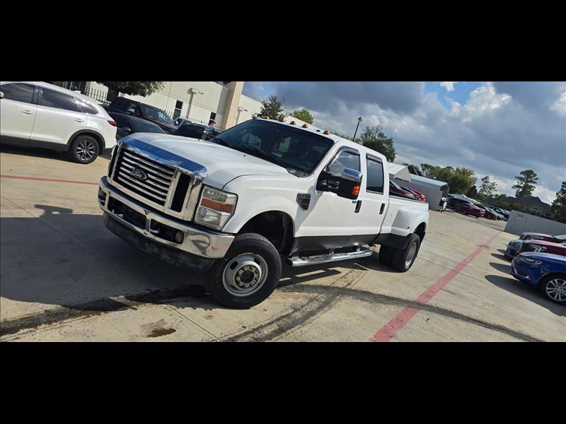2009 Ford F-350 SD FX4 Crew Cab Long Bed DRW 4WD