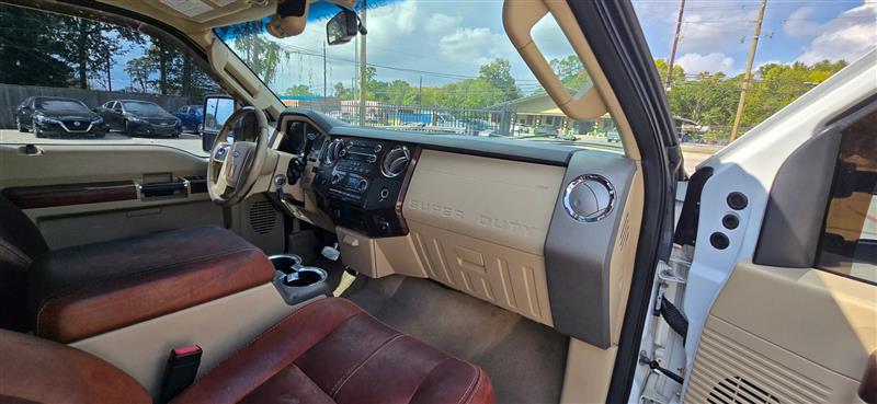 Ford F-350 SD FX4 Crew Cab Long Bed DRW 4WD 2009