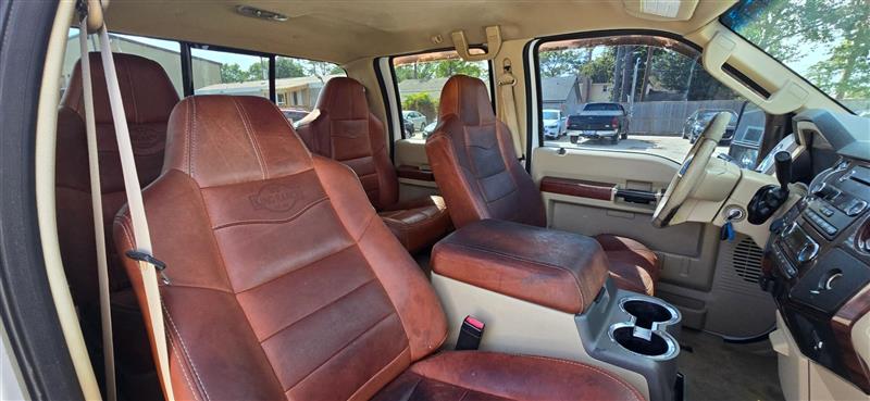 Ford F-350 SD FX4 Crew Cab Long Bed DRW 4WD 2009