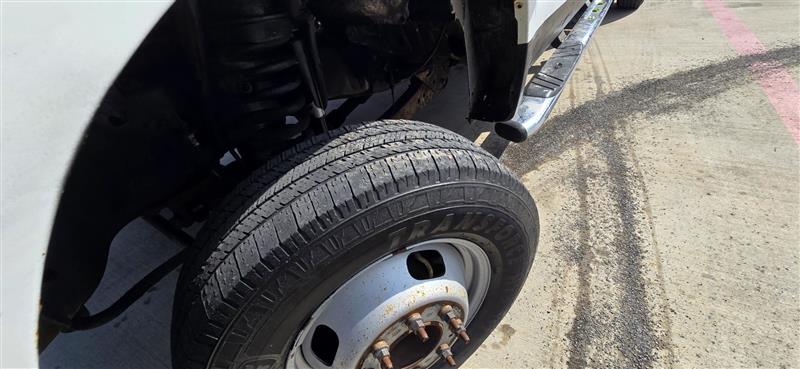 Ford F-350 SD FX4 Crew Cab Long Bed DRW 4WD 2009