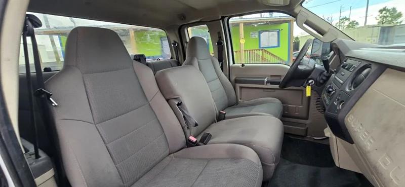 Ford F-250 SD XLT SuperCab 2WD 2009