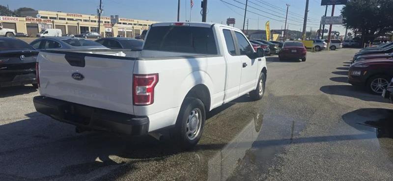 Ford F-150 XL SuperCab 8-ft. 2WD 2018
