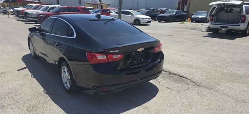 Chevrolet Malibu LS 2018