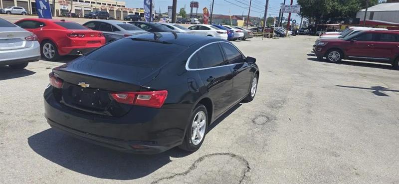 Chevrolet Malibu LS 2018