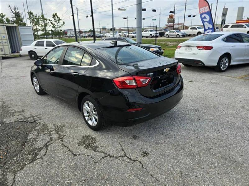 Chevrolet Cruze LT Auto 2019