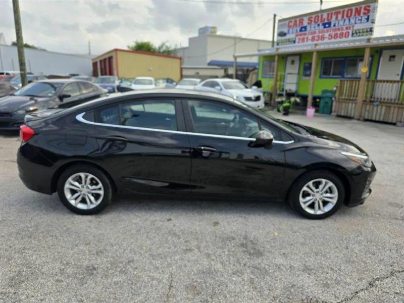 Chevrolet Cruze LT Auto 2019