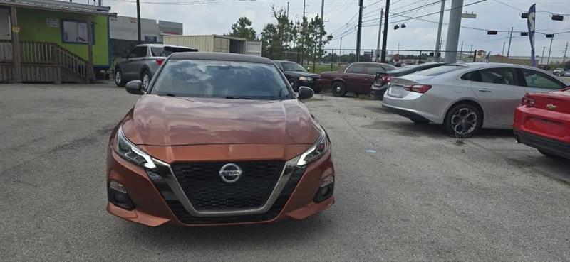 Nissan Altima 2.5 SR 2022