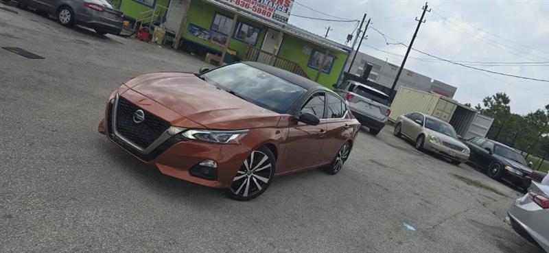 Nissan Altima 2.5 SR 2022