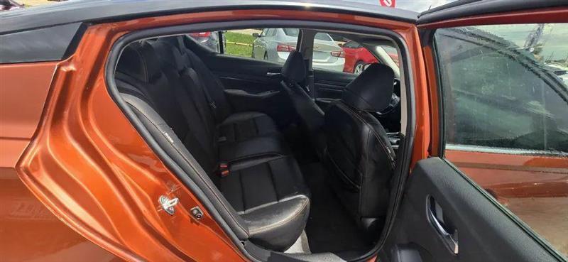 Nissan Altima 2.5 SR 2022