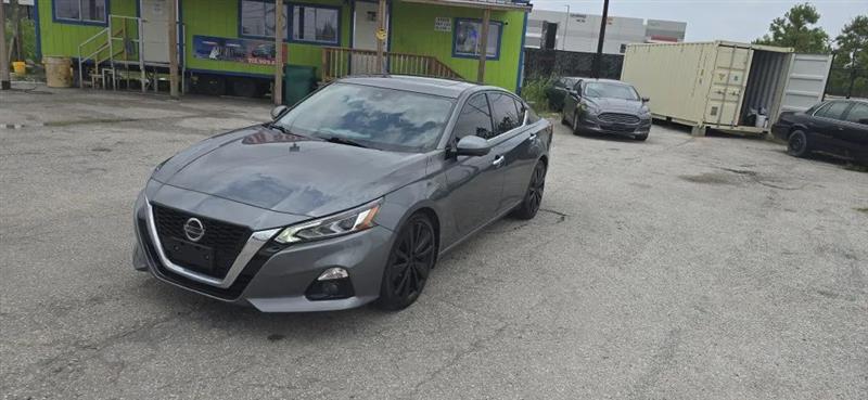 Nissan Altima 2.5 Platinum 2020