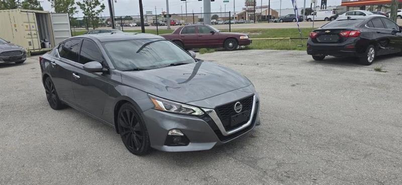 Nissan Altima 2.5 Platinum 2020