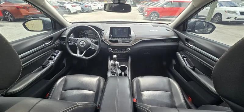Nissan Altima 2.5 Platinum 2020