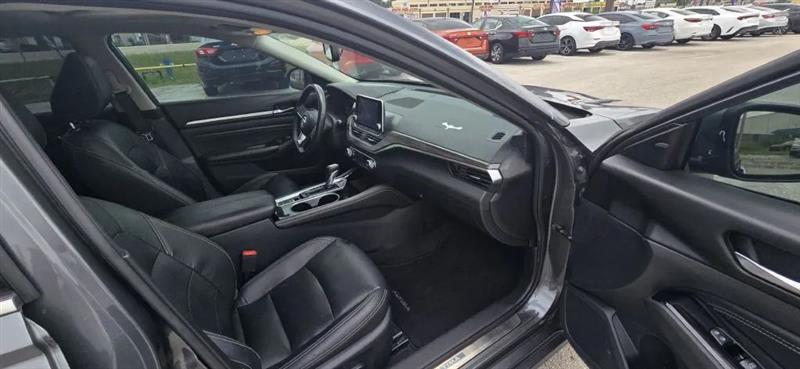 Nissan Altima 2.5 Platinum 2020