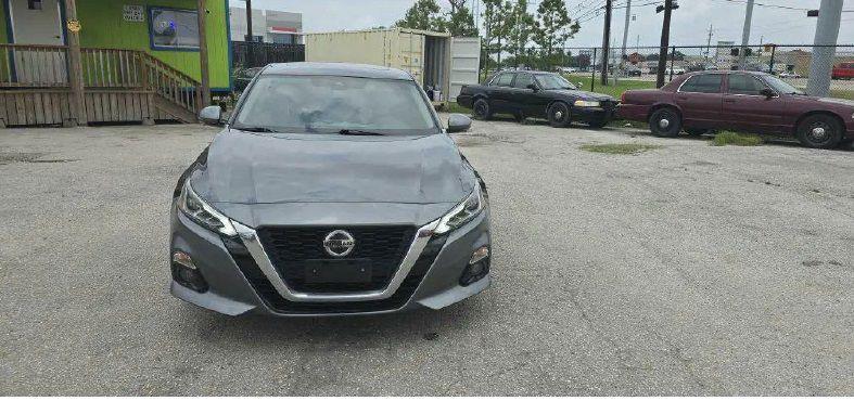 Nissan Altima 2.5 Platinum 2020