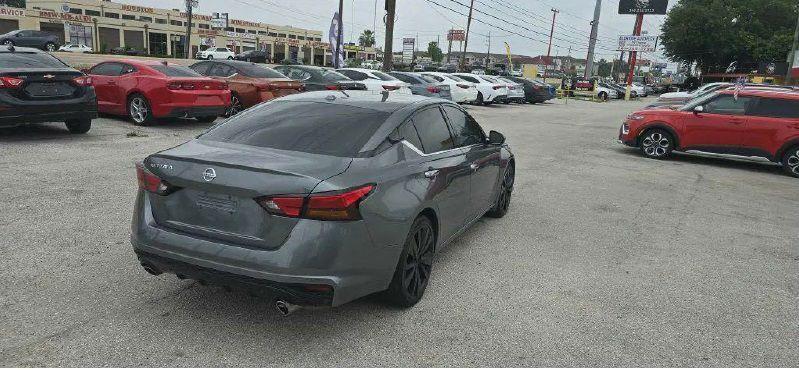 Nissan Altima 2.5 Platinum 2020