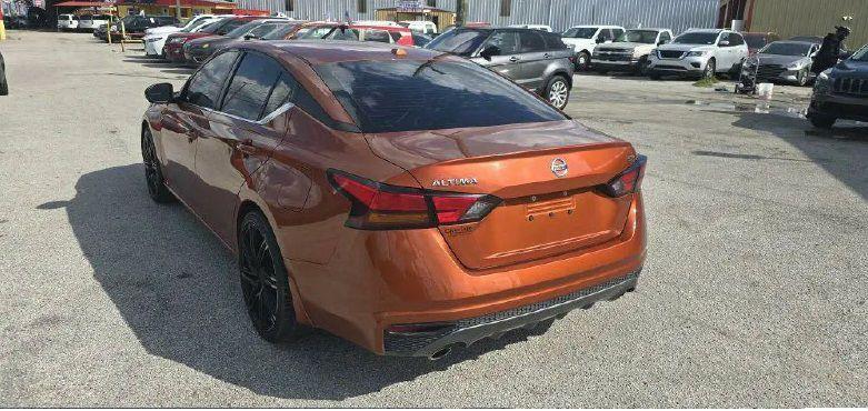 Nissan Altima 2.5 SR 2020