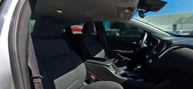 Chevrolet Malibu RS 2024