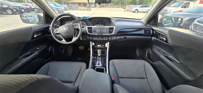 Honda Accord LX Sedan CVT 2017