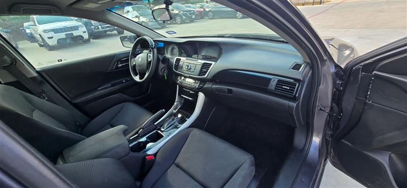 Honda Accord LX Sedan CVT 2017