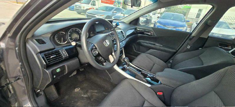 Honda Accord LX Sedan CVT 2017
