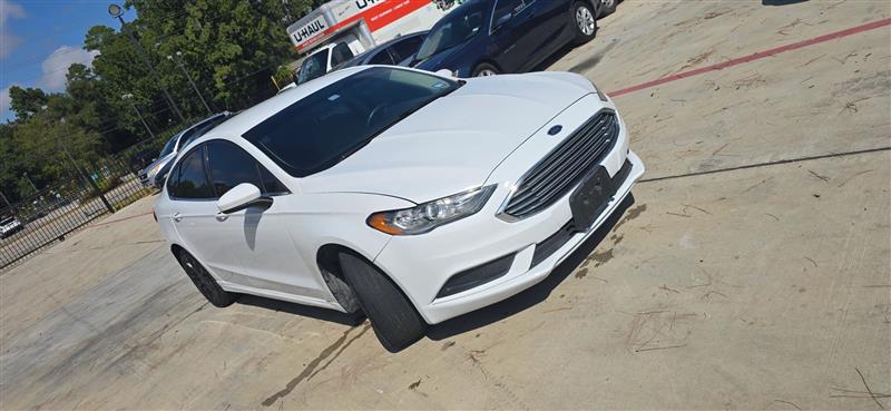 Ford Fusion SE 2017