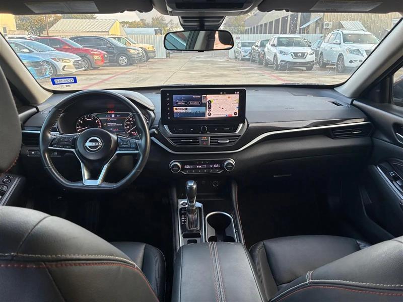 Nissan Altima VC-T SR 2023