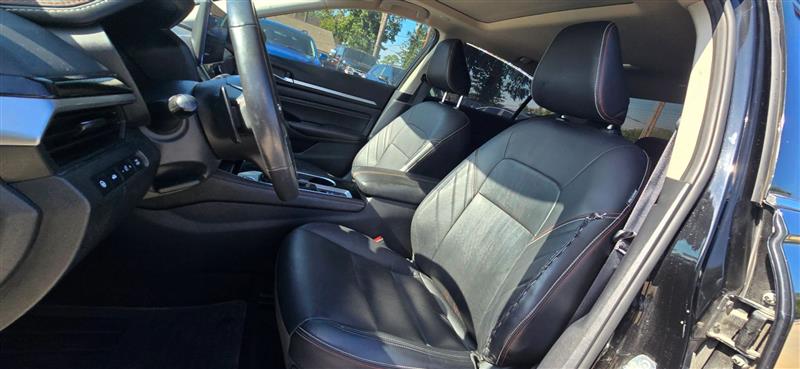 Nissan Altima VC-T SR 2023