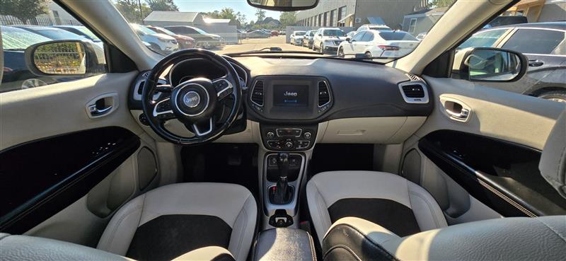 Jeep Compass Latitude FWD 2020