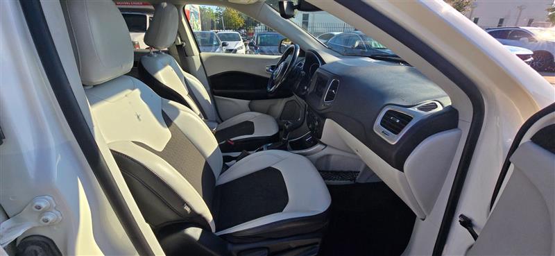 Jeep Compass Latitude FWD 2020