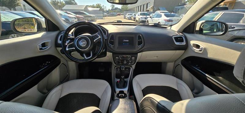 Jeep Compass Latitude FWD 2020