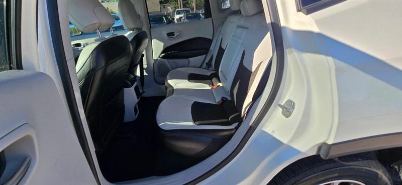 Jeep Compass Latitude FWD 2020