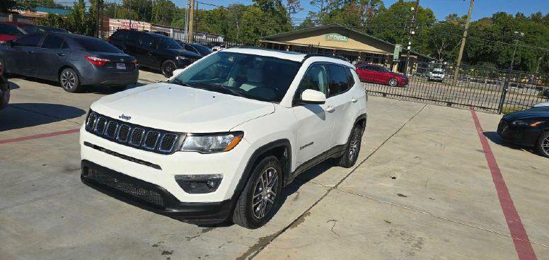 Jeep Compass Latitude FWD 2020