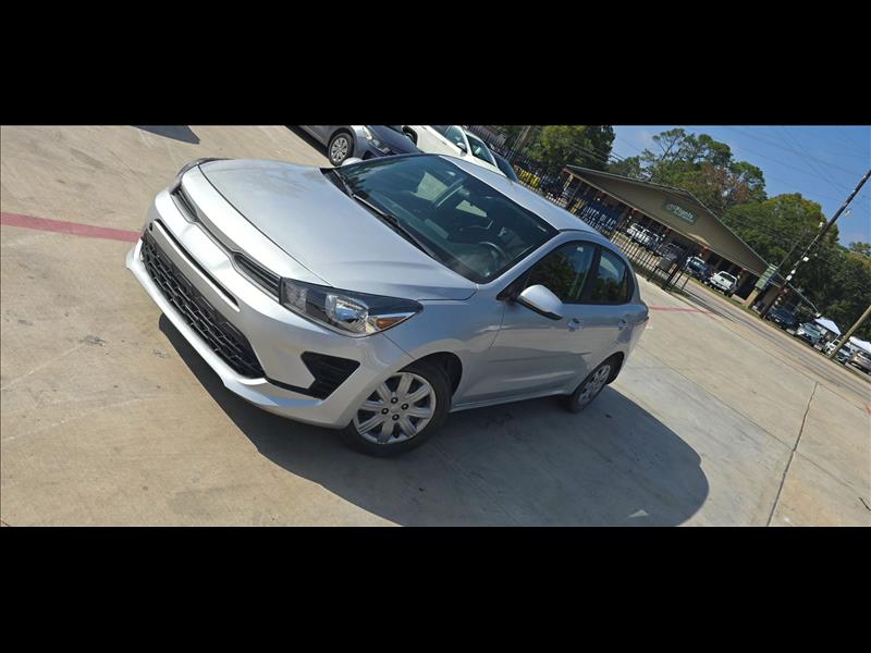 2022 Kia Rio LX