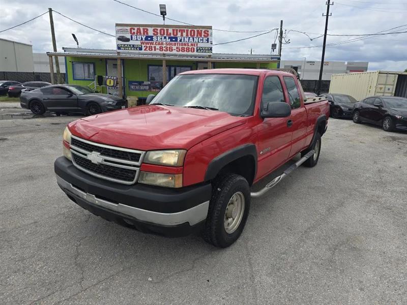 Chevrolet Silverado 2500HD Work Truck Ext. Cab 2WD 2006