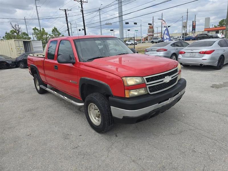 Chevrolet Silverado 2500HD Work Truck Ext. Cab 2WD 2006