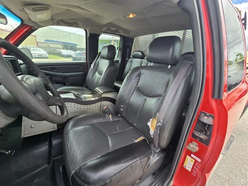 Chevrolet Silverado 2500HD Work Truck Ext. Cab 2WD 2006