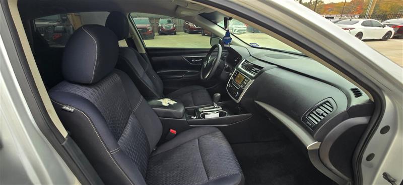 Nissan Altima 2.5 2016