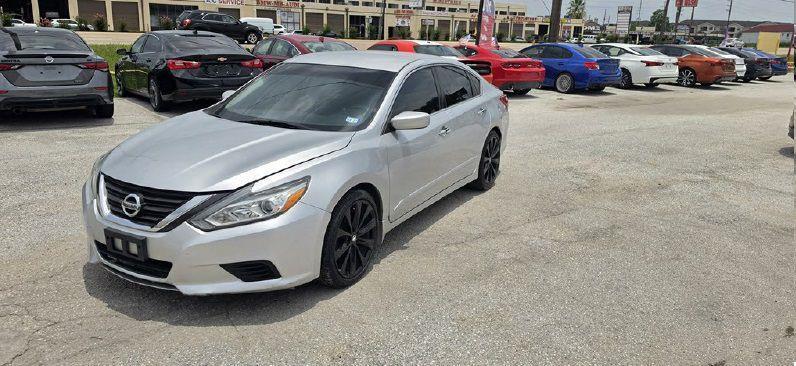 Nissan Altima 2.5 2016
